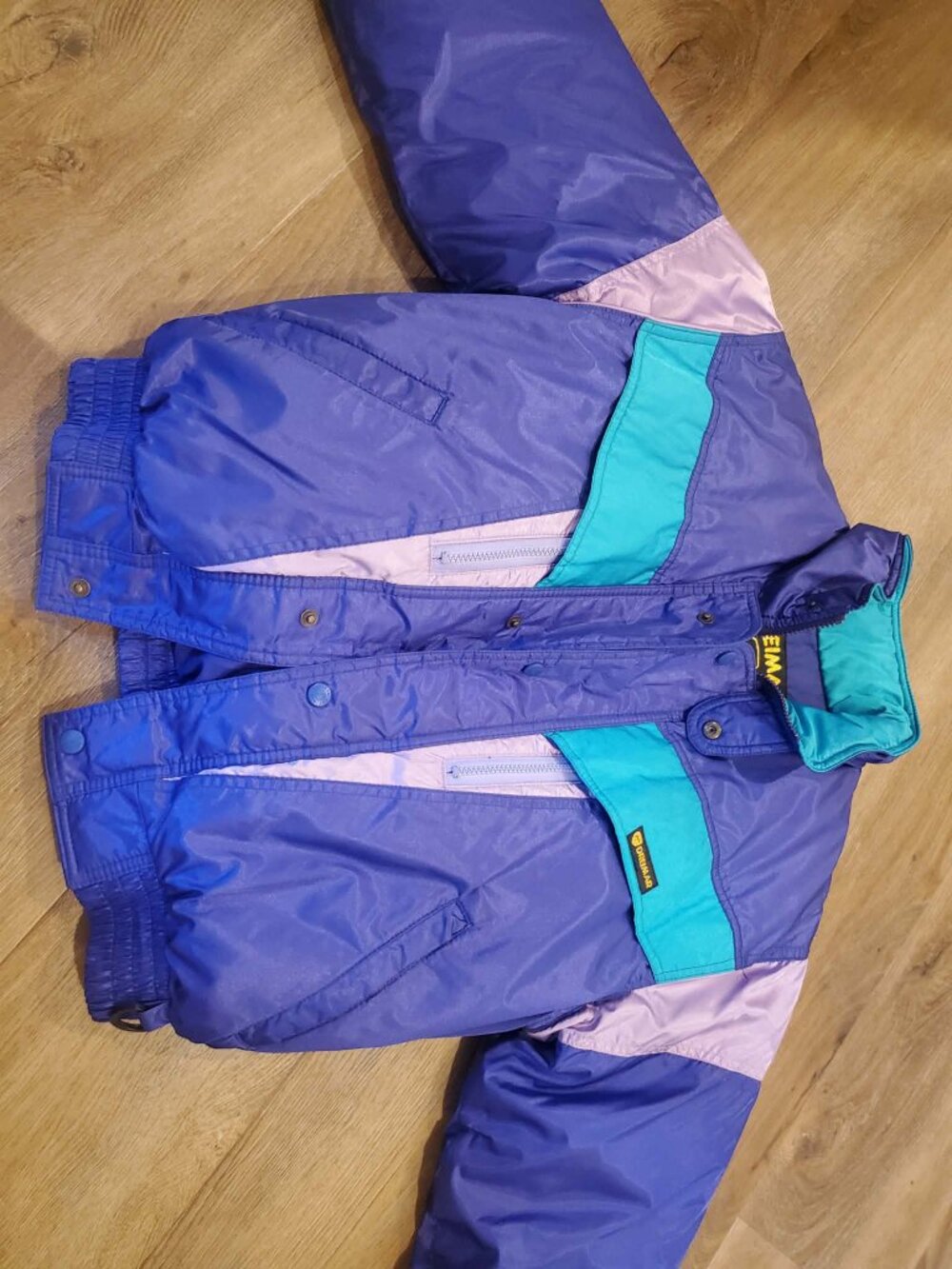 Retro Colorblock Ski Jacket - Picture 13 of 13